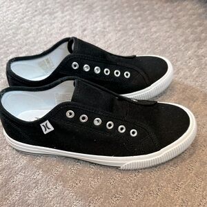 Hurley Women’s shoes. Size 6.5. (I usually wear a 7.5, but these run really big)